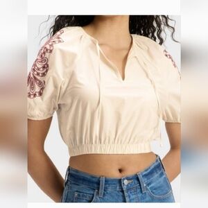 Cream Embroidered Universal Threads Crop Top With Embroidery Boho Festival Shirt